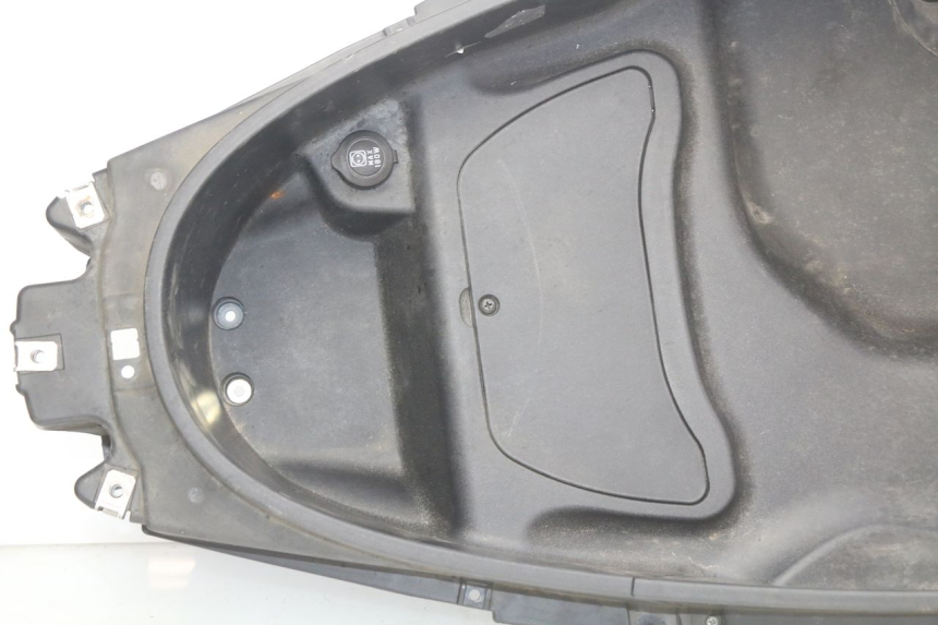 photo de ZADeltasleutelbox PIAGGIO MP3 500 (2011 - 2015) - Markeringen en referenties