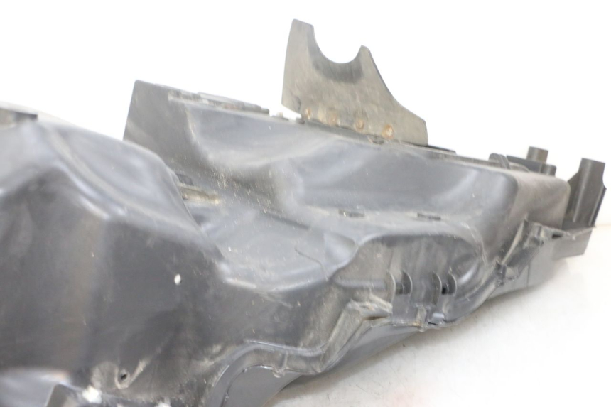 photo de ZADeltaselbox PIAGGIO MP3 RL 250 (2006 - 2010) - Zoom op gebruiksstaat