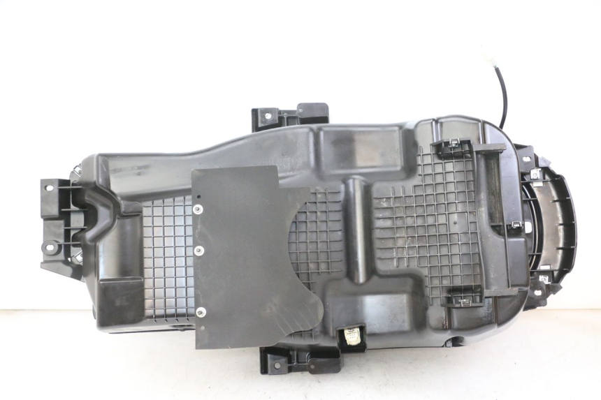 photo de ZADeltasel PEUGEOT SATELIS 125 (2013 - 2018) - Andere kijkhoek