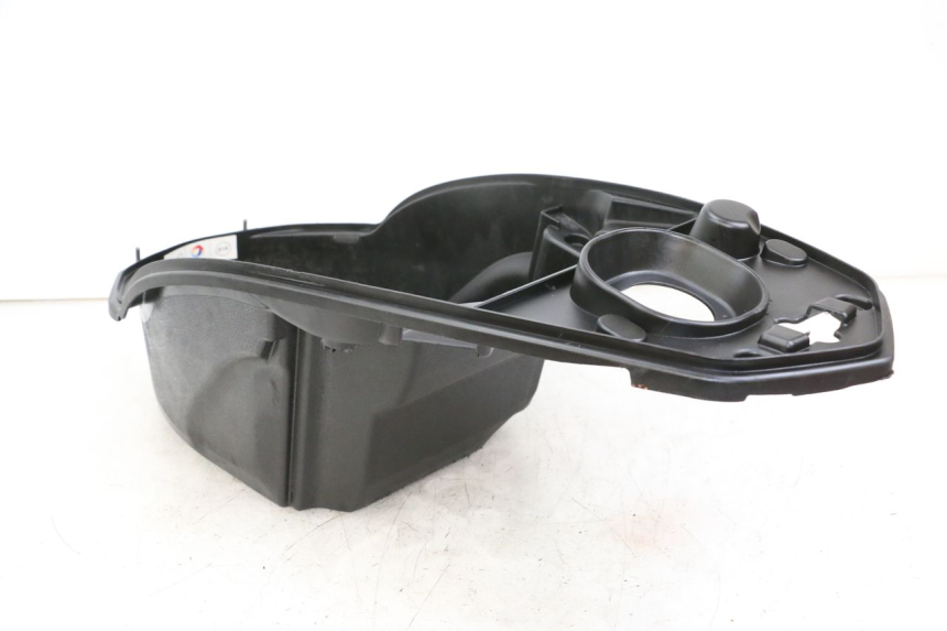 photo de ZADeltas Koffer PEUGEOT STREETZONE 4T 50 (2018 - 2023) - Technische close-up