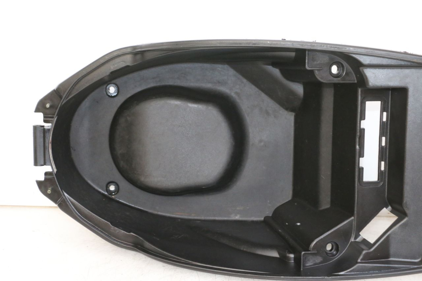 photo de ZADeltas Koffer PEUGEOT STREETZONE 4T 50 (2018 - 2023) - Bevestigingspunten