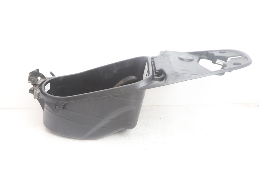 photo de ZADeltasSELLE HONDA SCV LEAD 100 (2003 - 2007) - Technische close-up