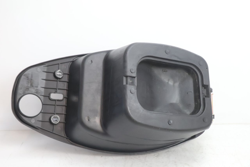 photo de ZADSEATKOFFER VASTRO STREET S 50 (2016 - 2021) - Bevestigingspunten