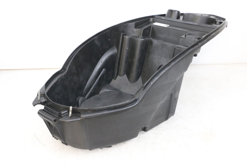 photo de ZADeltaselbox PEUGEOT STREETZONE I 2T 50 (2018 - 2020) - Technische close-up