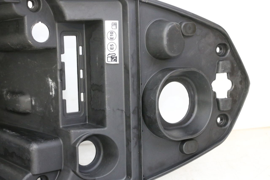 photo de ZADeltasel PEUGEOT STREETZONE I NAKED 2T 50 (2018 - 2020) - Bevestigingspunten