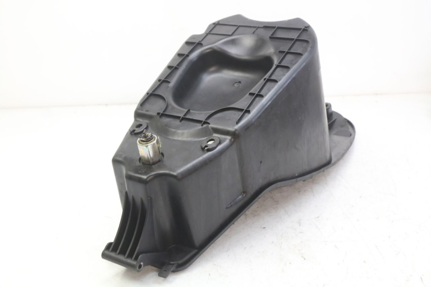 photo de ZADeltas Koffer PEUGEOT VIVACITY 125 (2010 - 2017) - Detail van het onderdeel