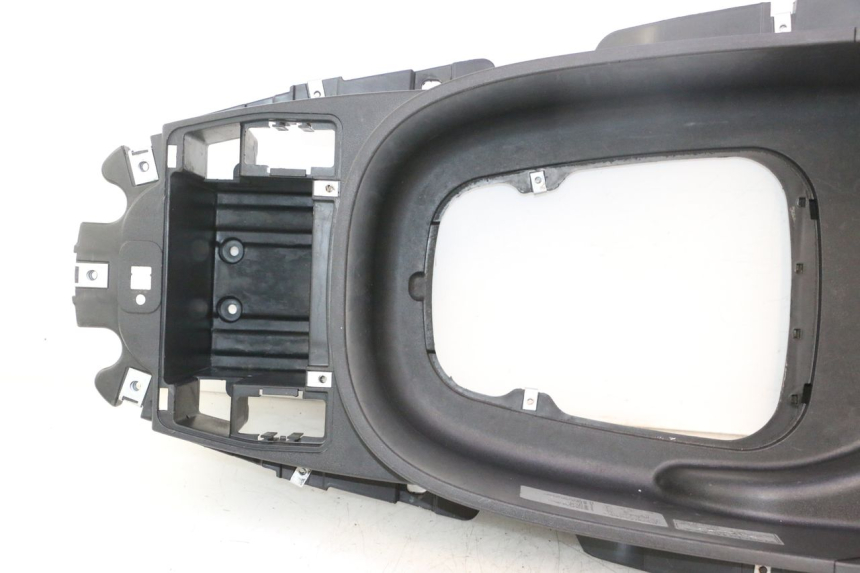 photo de ZADSEATKOFFER PIAGGIO X8 STREET 125 (2006 - 2007) - Detail van het onderdeel