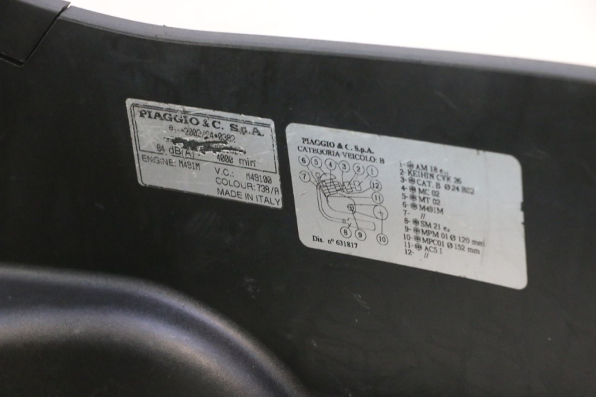 photo de ZADSEATKOFFER PIAGGIO X8 STREET 125 (2006 - 2007) - Kenmerkende details