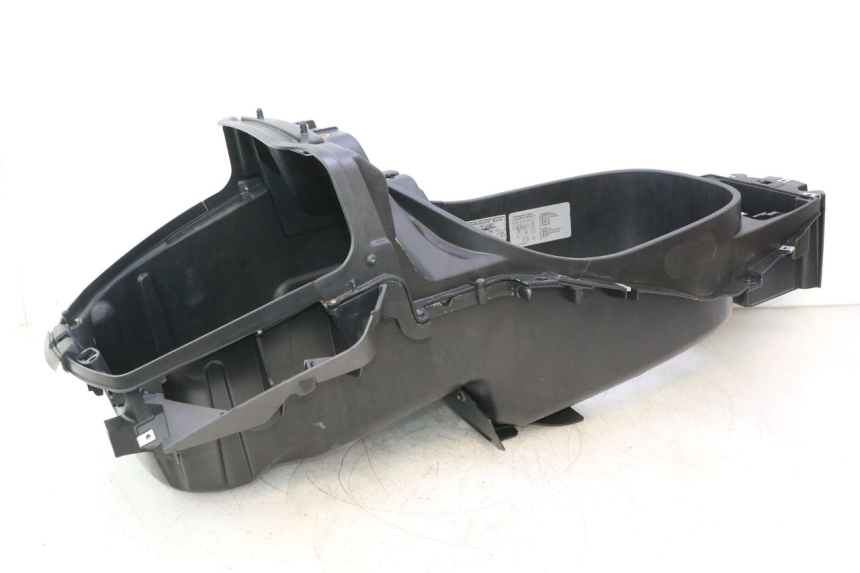 photo de ZADSEATKOFFER PIAGGIO X8 STREET 125 (2006 - 2007) - Markeringen en referenties