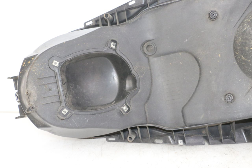 photo de ZADeltasleutelbox YAMAHA X-MAX XMAX ABS 250 (2010 - 2014) - Bevestigingspunten