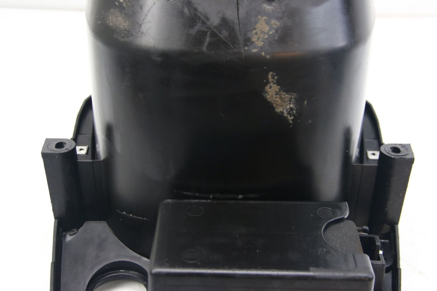 photo de ZADeltaserkoffer PIAGGIO ZIP 2T 50 (2009 - 2019) - Zoom op componenten