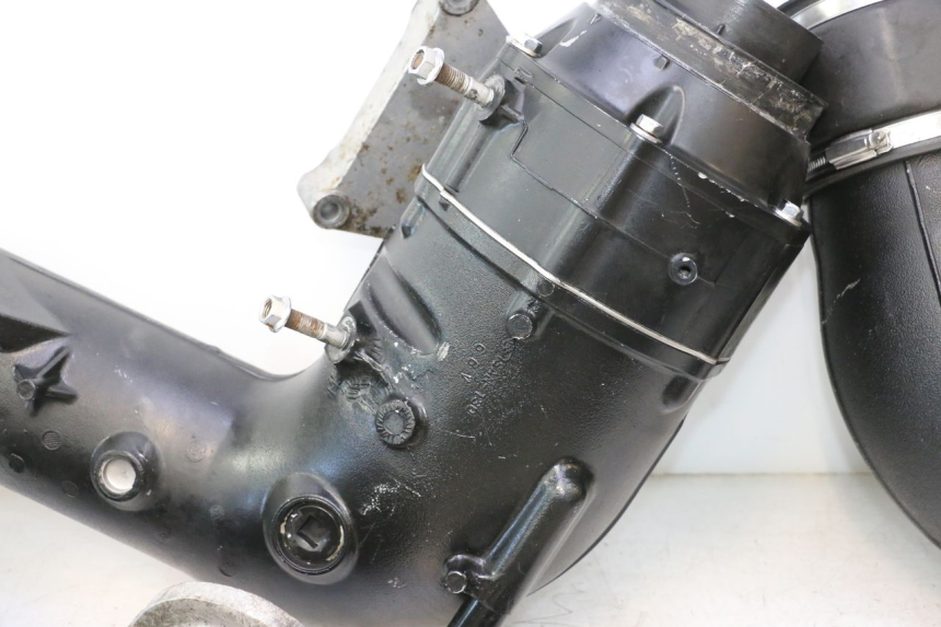 photo de VERZAMELAAR YAMAHA WAVE RUNNER GP R 1200 (2000 - 2003) - Alternatieve hoek