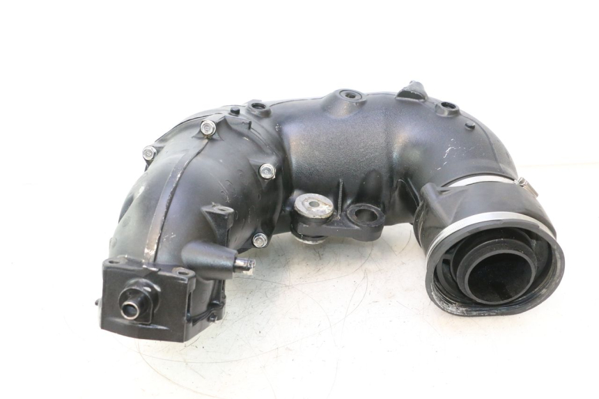 photo de VERZAMELAAR YAMAHA WAVE RUNNER GP R 1200 (2000 - 2003) - Overzicht