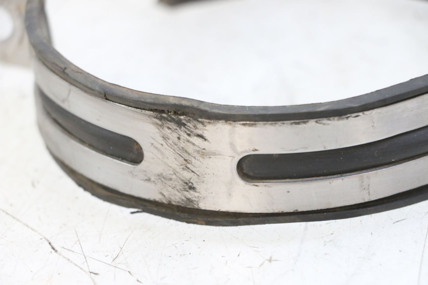 photo de UITLAATKLEM VONROAD YIBEN 125 (2006 - 2010) - Andere kijkhoek