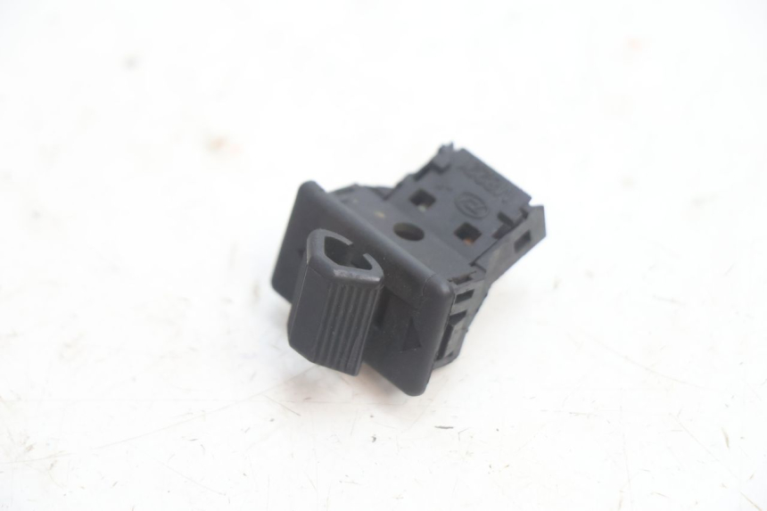 photo de RICHTINGAANWIJZER SCHAKELAAR PEUGEOT BUXY 50 (1993 - 1998) - Detail van het onderdeel