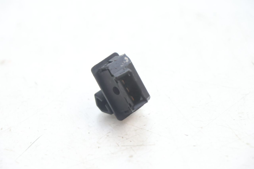 photo de RICHTINGAANWIJZER SCHAKELAAR PEUGEOT BUXY 50 (1993 - 1998) - Technische close-up
