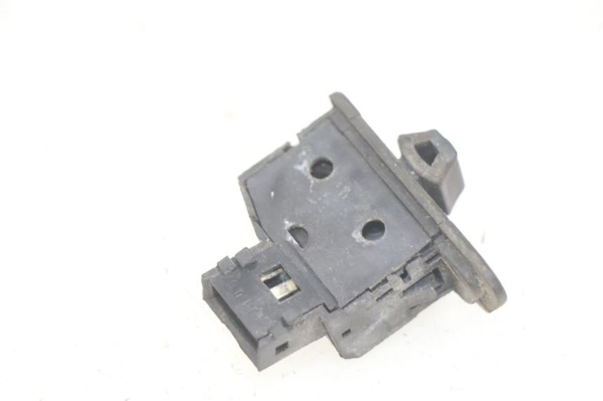 photo de RICHTINGAANWIJZER SCHAKELAAR SYM FIDDLE 3 III 125 (2014 - 2020) - Detail van het onderdeel