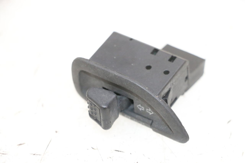 photo de RICHTINGAANWIJZER SCHAKELAAR PIAGGIO NEW TYPHOON 50 (2018 - 2021) - Andere kijkhoek