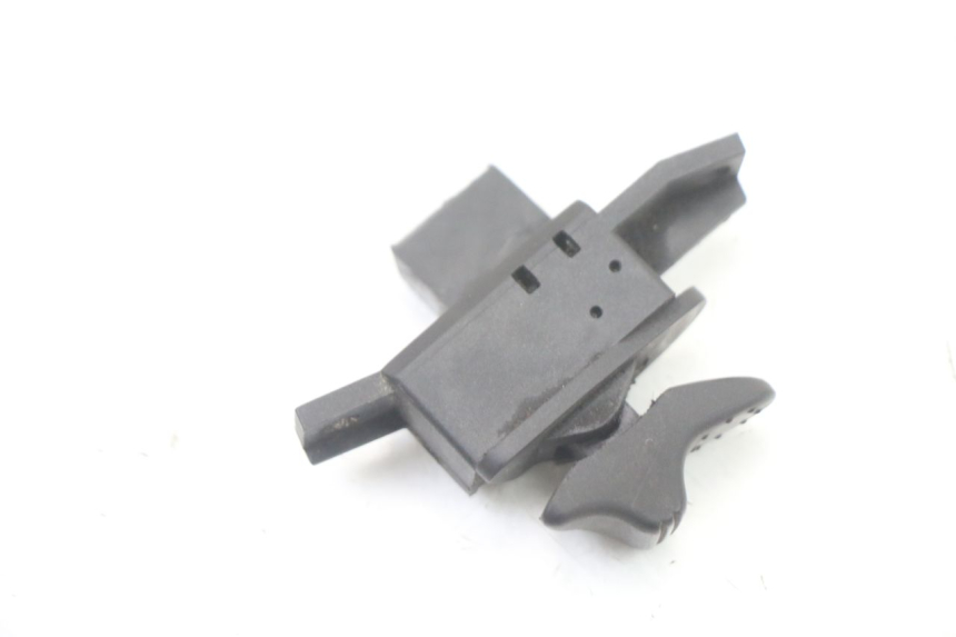 photo de RICHTINGAANWIJZER SCHAKELAAR PIAGGIO VESPA GRANTURISMO 125 (2003 - 2007) - Detail van het onderdeel