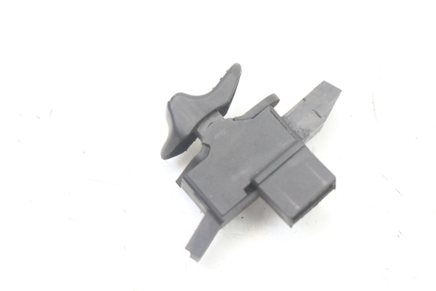 photo de RICHTINGAANWIJZER SCHAKELAAR PIAGGIO VESPA GRANTURISMO 125 (2003 - 2007) - Zoom op gebruiksstaat