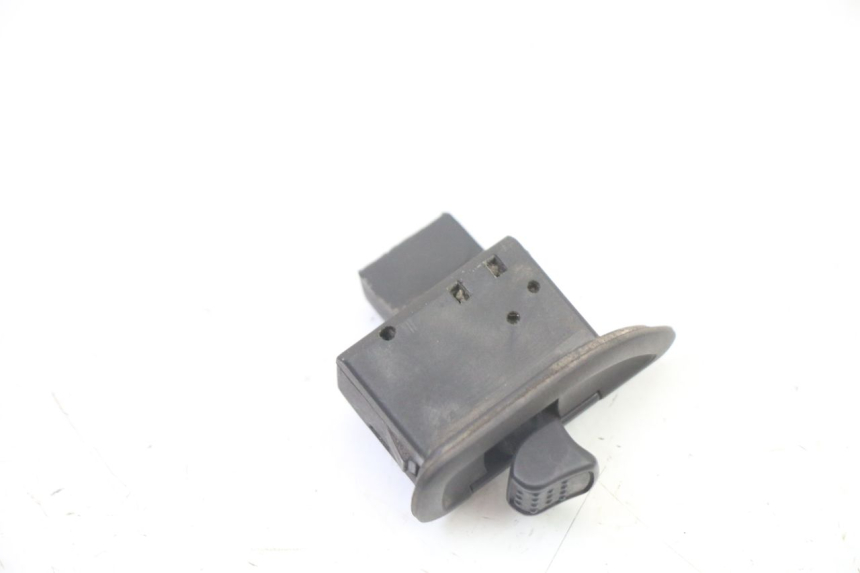 photo de RICHTINGAANWIJZER SCHAKELAAR PIAGGIO SUPER LX 125 (2000 - 2003) - Zoom op gebruiksstaat