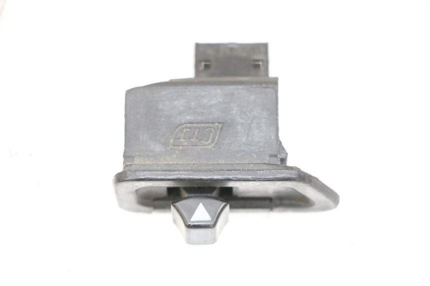 photo de RICHTINGAANWIJZER SCHAKELAAR SYM FIDDLE 3 III 50 (2014 - 2020) - Detail van het onderdeel