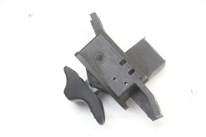 photo de RICHTINGAANWIJZER SCHAKELAAR PIAGGIO VESPA LX 125 (2005 - 2010) - Andere kijkhoek