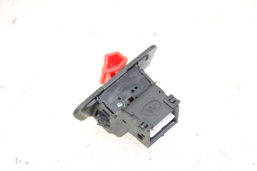 photo de CONTACTSLOT SCHAKELAAR LONGJIA SHARPY 125 (2020 - 2024) - Zoom op gebruiksstaat