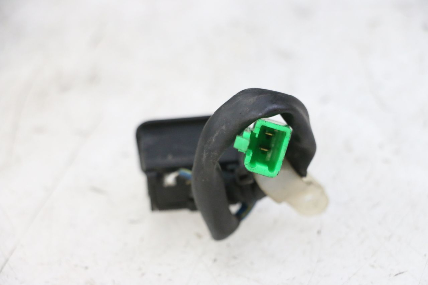 photo de CONTACTSLOT SCHAKELAAR PEUGEOT TWEET 4T 50 (2018 - 2022) - Zoom op gebruiksstaat