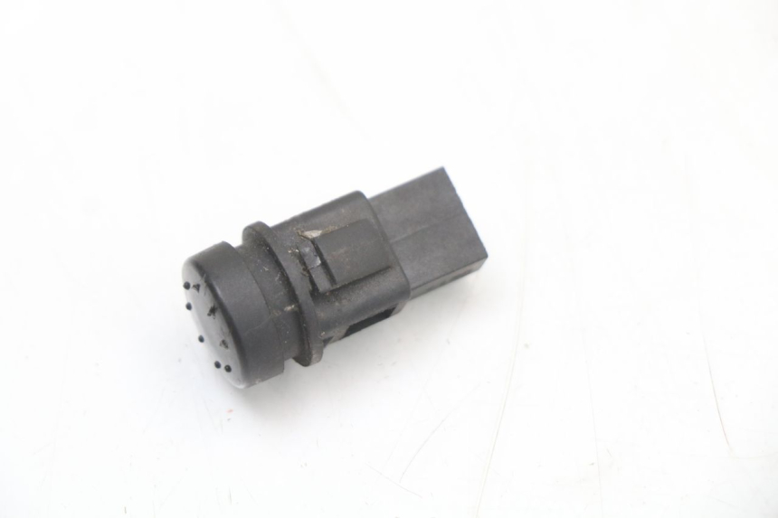 photo de STARTER SCHAKELAAR PIAGGIO FLY 4T 50 (2004 - 2010) - Detail van het onderdeel