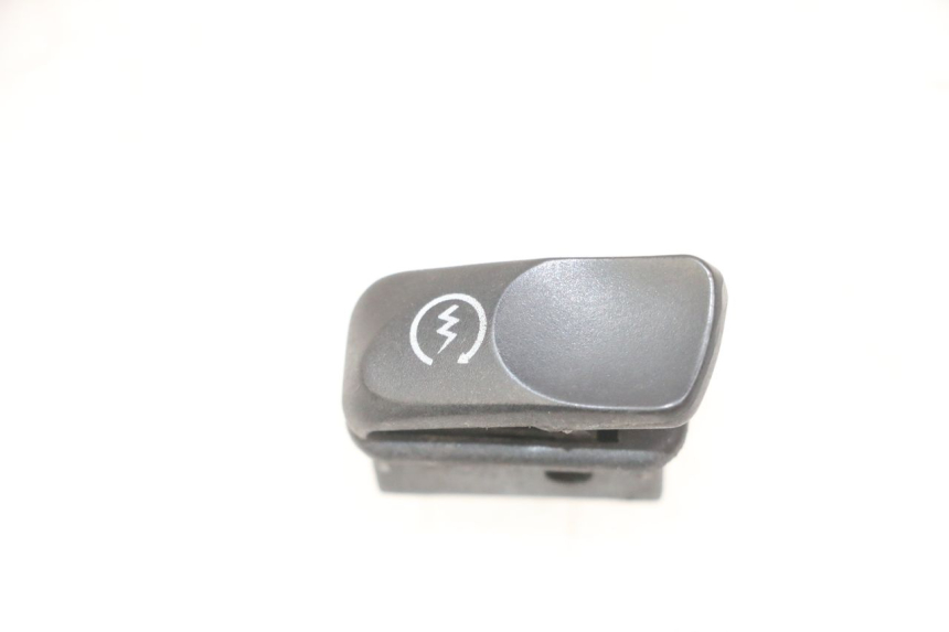 photo de STARTERSCHAKELAAR PIAGGIO MP3 LT 300 (2010 - 2016) - Hoofdaanzicht