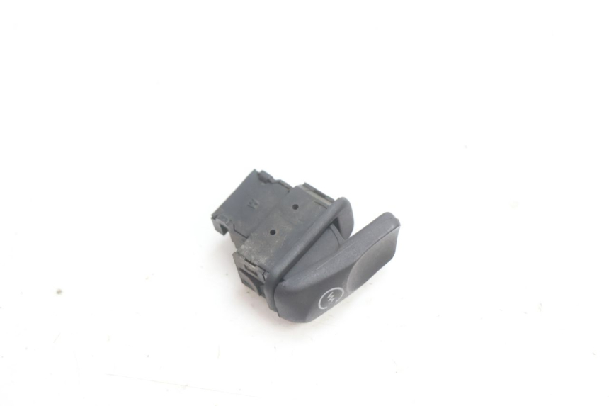 photo de STARTSCHAKELAAR PIAGGIO MP3 LT 400 (2007 - 2012) - Detail van het onderdeel