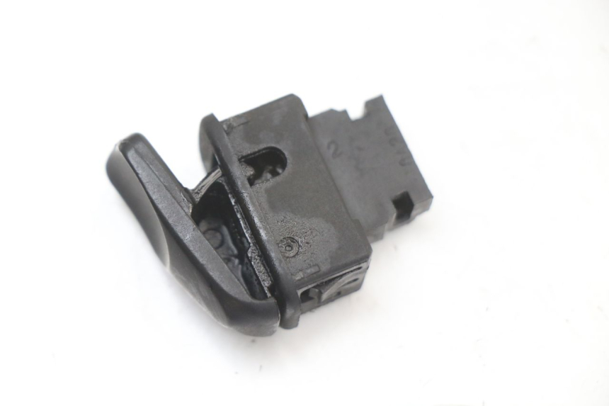 photo de STARTSCHAKELAAR PIAGGIO MP3 125 (2006 - 2014) - Zoom op gebruiksstaat