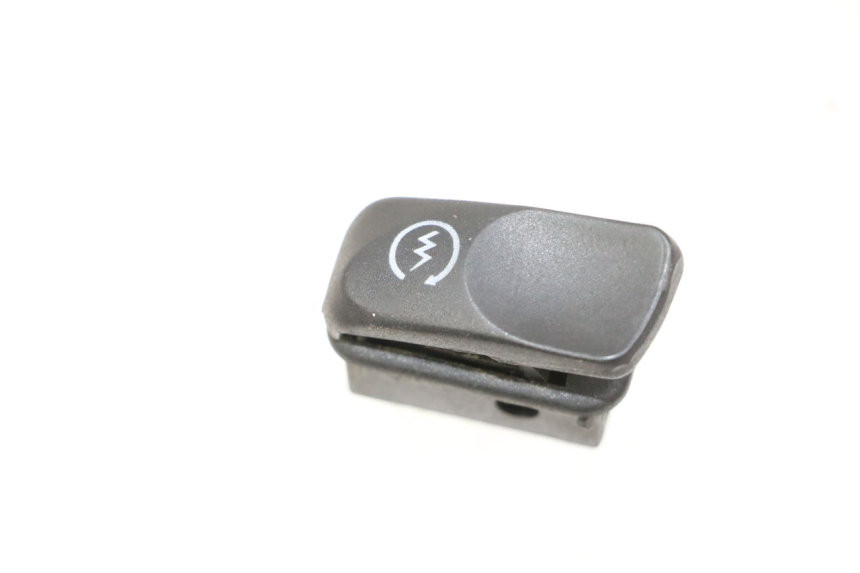 photo de STARTER SCHAKELAAR PIAGGIO MP3 500 (2014 - 2017) - Hoofdaanzicht