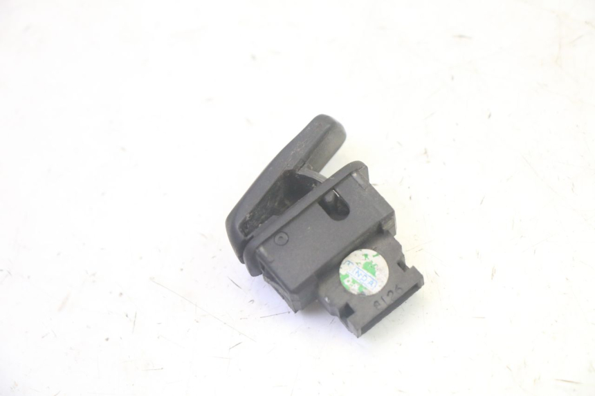 photo de STARTSCHAKELAAR PIAGGIO MP3 RL 250 (2006 - 2010) - Zoom op gebruiksstaat