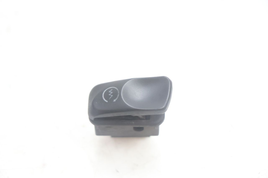 photo de STARTSCHAKELAAR PIAGGIO MP3 125 (2006 - 2014) - Hoofdaanzicht