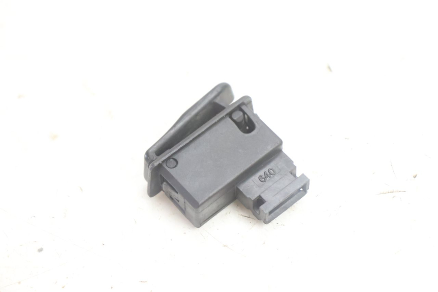 photo de STARTSCHAKELAAR YAMAHA NEO'S NEOS 2T 50 (1998 - 2007) - Zoom op gebruiksstaat