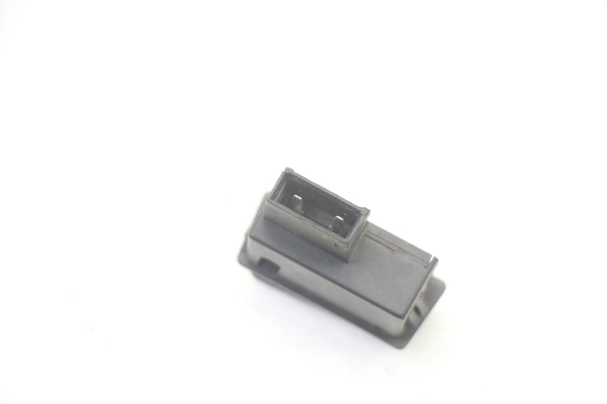 photo de STARTSCHAKELAAR JM MOTORS OLDIES GT 4T 50 (2018 - 2025) - Andere kijkhoek