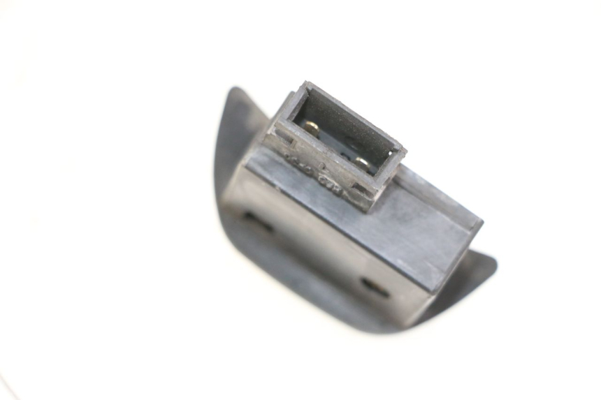 photo de STARTSCHAKELAAR PEUGEOT BELVILLE 125 (2017 - 2021) - Zoom op gebruiksstaat