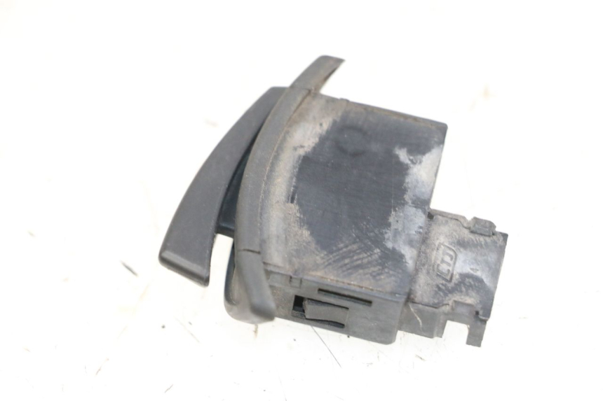 photo de STARTSCHAKELAAR PEUGEOT BELVILLE 125 (2017 - 2021) - Andere kijkhoek