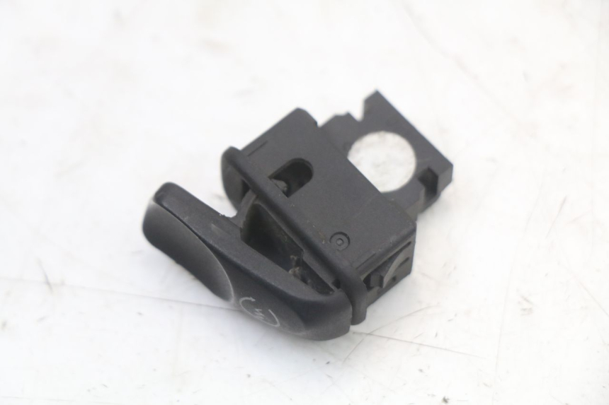 photo de STARTERSCHAKELAAR PIAGGIO VESPA LX 2T 50 (2005 - 2013) - Zoom op gebruiksstaat