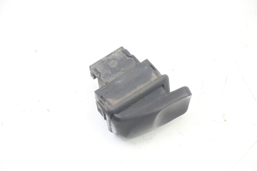 photo de STARTERSCHAKELAAR PIAGGIO VESPA LX 2T 50 (2005 - 2013) - Detail van het onderdeel