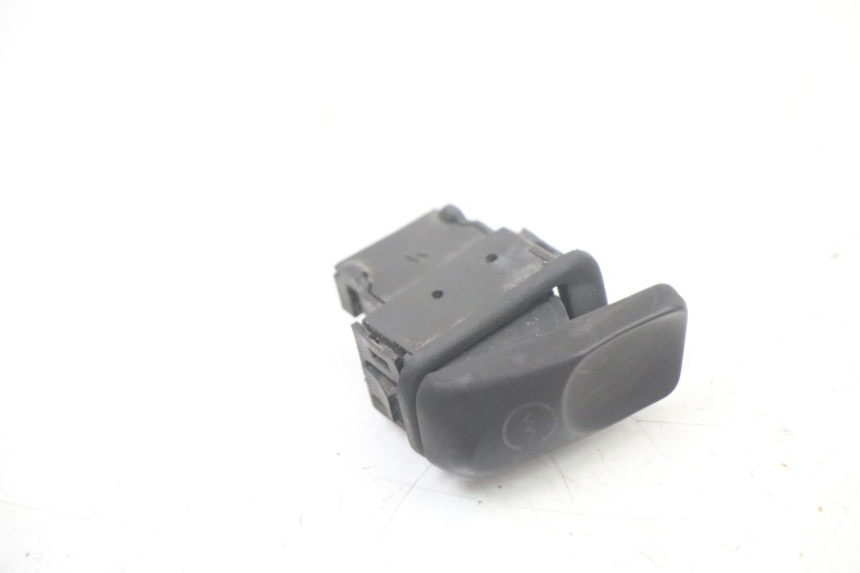 photo de STARTERSCHAKELAAR PIAGGIO VESPA LX IE 125 (2010 - 2012) - Hoofdaanzicht