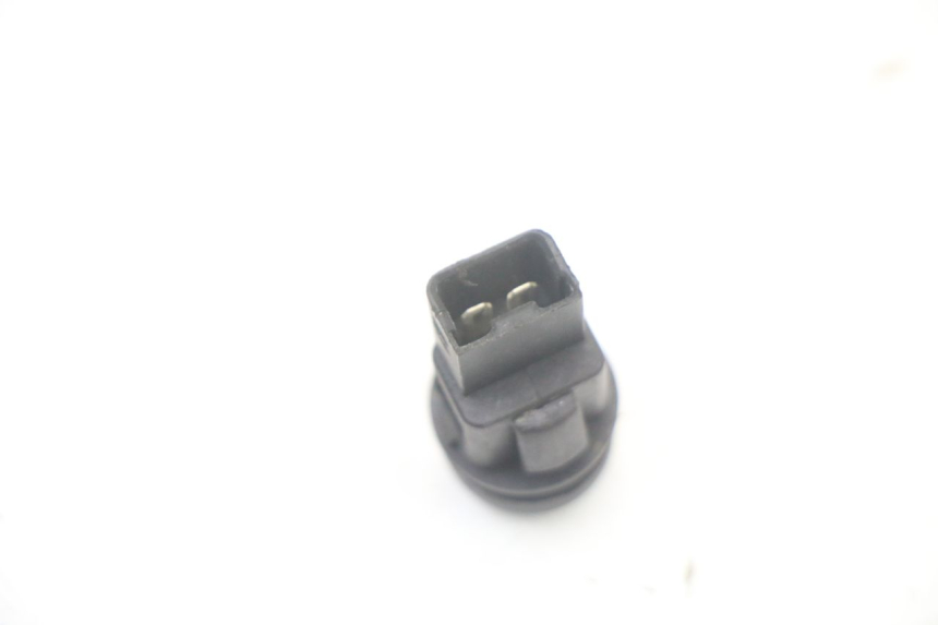 photo de STARTERSCHAKELAAR PIAGGIO ZIP 4T 50 (2018 - 2020) - Technische close-up