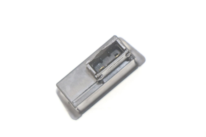 photo de STARTSCHAKELAAR PEUGEOT TWEET 4T 50 (2018 - 2022) - Zoom op gebruiksstaat