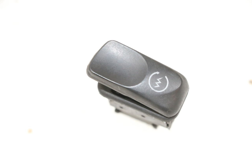 photo de STARTERSCHAKELAAR PIAGGIO VESPA GTS SUPER IE 125 (2009 - 2016) - Hoofdaanzicht