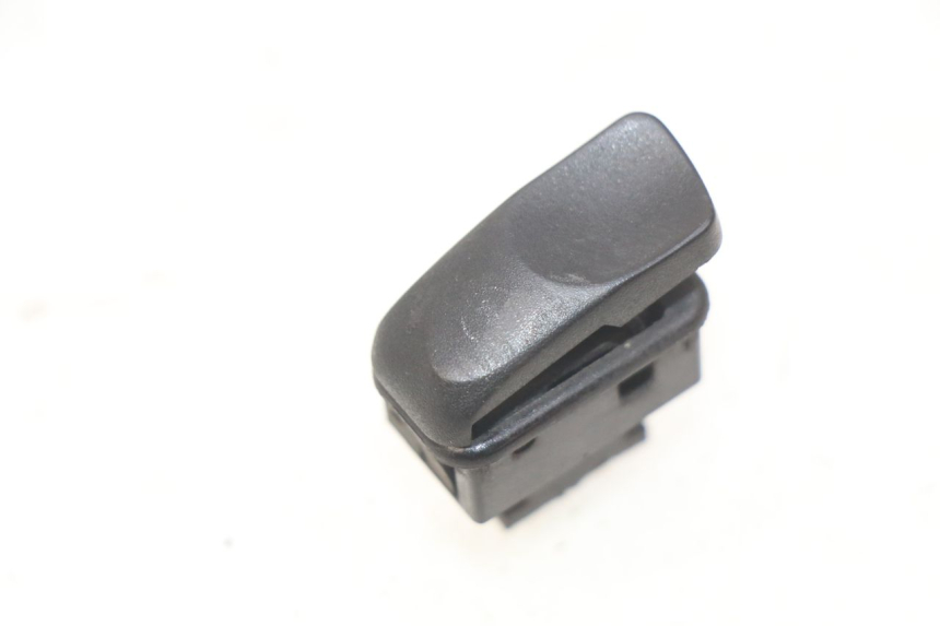 photo de STARTSCHAKELAAR PIAGGIO VESPA LX 125 (2005 - 2010) - Hoofdaanzicht