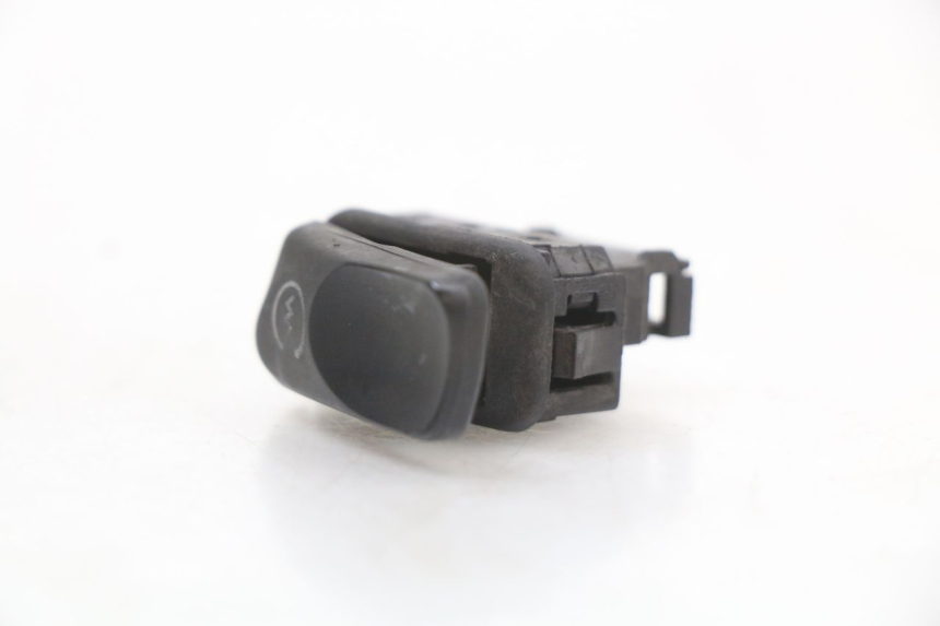 photo de STARTSCHAKELAAR PIAGGIO VESPA S 2T 50 (2007 - 2014) - Detail van het onderdeel