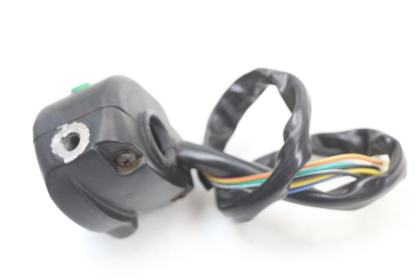 photo de RECHTER STUURSCHAKELAAR E-MAX 80L 1 (2011 - 2014) - Andere kijkhoek