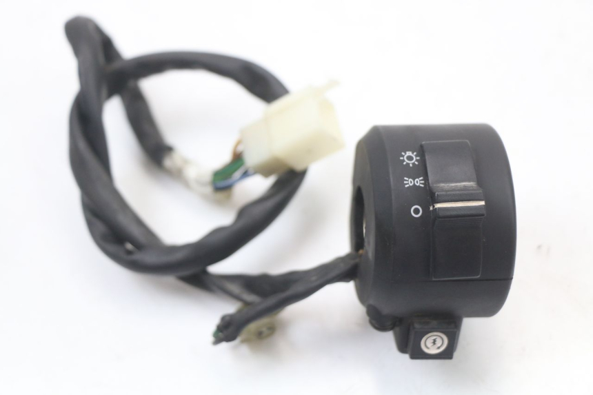 photo de RECHTER STUURSCHAKELAAR DAELIM A-FOUR 2T 50 (2005 - 2012) - Hoofdaanzicht